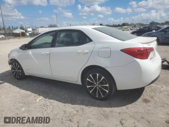 2019 Toyota Corolla XLE z VIN 5YFBURHE3KP949519, wystawiony jako Copart lot #85571085 z przebiegiem 69 152 mil mil oraz Nie do naprawy • Non repairable. Historia ofert i sprzedaży dostępna na DreamBid. Obrazek 2.