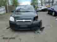 2008 Chevrolet Aveo LS z VIN KL1TD56648B129148, wystawiony jako Copart lot #51136714 z przebiegiem 182 545 mil mil oraz Szkoda całkowita • Salvage title. Historia ofert i sprzedaży dostępna na DreamBid. Obrazek 10.