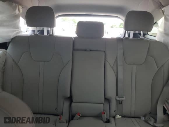 2025 Kia Sorento S z VIN 5XYRLDJC3SG336270, wystawiony jako Copart lot #64414365 z przebiegiem 4 601 mil mil oraz Szkoda całkowita • Salvage title. Historia ofert i sprzedaży dostępna na DreamBid. Obrazek 10.