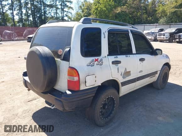 2000 Chevrolet Tracker с VIN 2CNBJ13CXY6912361, выставлен на аукционе IAAI как лот 43409118 с пробегом 161 081 миль миль и . История ставок и продаж доступна на DreamBid. Изображение 4.