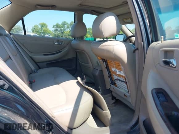 2000 Honda Accord EX with VIN 1HGCG1656YA084883, listed as a IAAI auction lot 42997773 with 267,369 mi miles and . Bid and sale history available at DreamBid. Image 8.