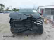 2023 Chevrolet Suburban LS z VIN 1GNSCBKD1PR283727, wystawiony jako IAAI lot #40763141 z przebiegiem 65 218 mil mil oraz . Historia ofert i sprzedaży dostępna na DreamBid. Obrazek 13.