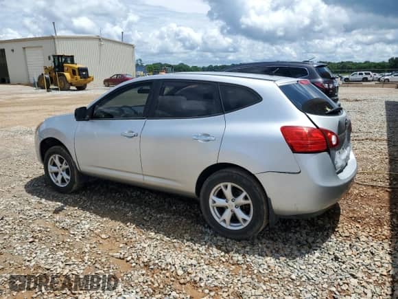 2010 Nissan Rogue S with VIN JN8AS5MV2AW131841, listed as a Copart auction lot 58918055 with 164,324 mi miles and Salvage title. Bid and sale history available at DreamBid. Image 2.