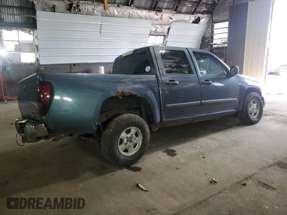2006 Chevrolet Colorado 1LT with VIN 1GCCS136568265763, listed as a Copart auction lot 71056105 with 171,807 mi miles and Salvage title. Bid and sale history available at DreamBid. Image 3.