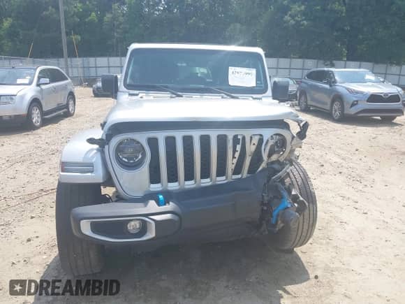 2022 Jeep Wrangler Unlimited Sahara с VIN 1C4JJXP69NW229978, выставлен на аукционе IAAI как лот 42579990 с пробегом 31 423 миль миль и . История ставок и продаж доступна на DreamBid. Изображение 13.