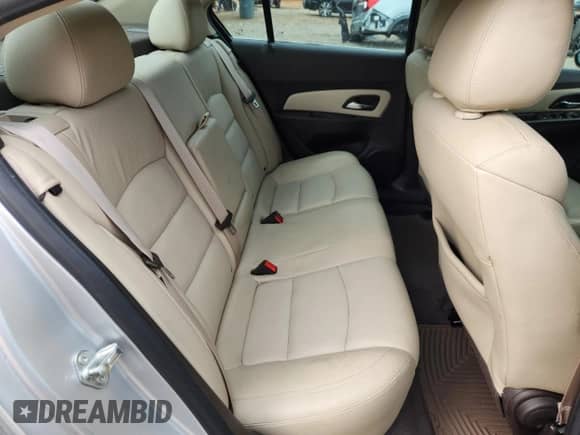 2014 Chevrolet Cruze 2LT с VIN 1G1PE5SB1E7387743, выставлен на аукционе Copart как лот 82086345 с пробегом 82 252 миль миль и Списание • Salvage title. История ставок и продаж доступна на DreamBid. Изображение 10.