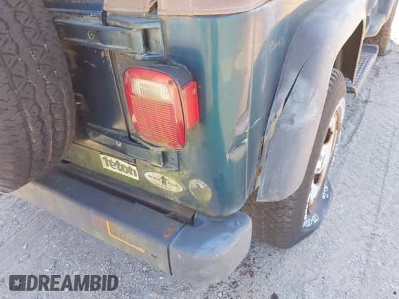 1997 Jeep Wrangler Sport с VIN 1J4FY19S3VP547673, выставлен на аукционе IAAI как лот 43393588 с пробегом 173 065 миль миль и . История ставок и продаж доступна на DreamBid. Изображение 13.