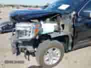 2021 GMC Sierra 1500 Denali z VIN 3GTU9FETXMG422324, wystawiony jako IAAI lot #43121547 z przebiegiem 55 757 mil mil oraz . Historia ofert i sprzedaży dostępna na DreamBid. Obrazek 18.