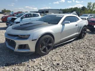 2010 Chevrolet Camaro LS с VIN 2G1FA1EV4A9172257, выставлен на аукционе Copart как лот 82035765 с пробегом 136 353 миль миль и Чистый • Clean title. История ставок и продаж доступна на DreamBid. Изображение 1.