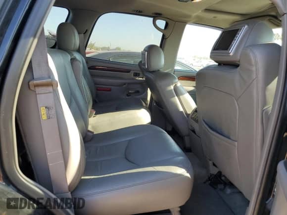 2004 Cadillac Escalade с VIN 1GYEK63N14R104406, выставлен на аукционе Copart как лот 80322345 с пробегом 13 784 миль миль и Списание • Salvage title. История ставок и продаж доступна на DreamBid. Изображение 11.