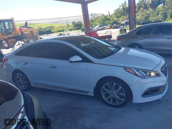 2017 Hyundai Sonata Limited with VIN 5NPE34AB9HH477030, listed as a IAAI auction lot 42829478 with 97,461 mi miles and . Bid and sale history available at DreamBid. Image 13.