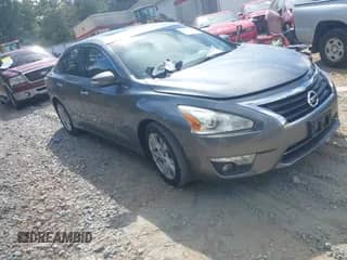 2015 Nissan Altima S с VIN 1N4AL3AP2FC102017, выставлен на аукционе IAAI как лот 43349301 с пробегом 148 287 миль миль и . История ставок и продаж доступна на DreamBid. Изображение 1.