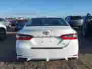 2023 Toyota Camry SE z VIN 4T1G11AK9PU754112, wystawiony jako IAAI lot #43452531 z przebiegiem 22 250 mil mil oraz . Historia ofert i sprzedaży dostępna na DreamBid. Obrazek 17.