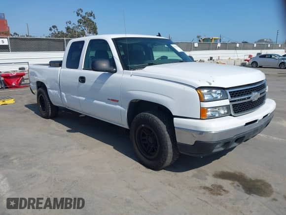 2006 Chevrolet Silverado SS с VIN 2GCEC19N961104081, выставлен на аукционе IAAI как лот 42594144 с пробегом 206 203 миль миль и . История ставок и продаж доступна на DreamBid. Изображение 1.