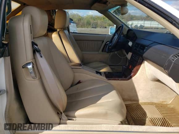 1994 Mercedes-Benz SL 5.0L with VIN WDBFA67E8RF095928, listed as a Copart auction lot 86995475 with 45,600 mi miles and Clean title. Bid and sale history available at DreamBid. Image 10.