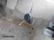 2009 Chevrolet Suburban LTZ z VIN 1GNFK36359R256609, wystawiony jako IAAI lot #42799458 z przebiegiem 146 257 mil mil oraz . Historia ofert i sprzedaży dostępna na DreamBid. Obrazek 11.