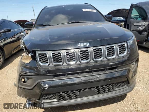 2024 Jeep Compass Latitude Lux с VIN 3C4NJDFNXRT126427, выставлен на аукционе Copart как лот 62740395 с пробегом 21 386 миль миль и Списание • Salvage title. История ставок и продаж доступна на DreamBid. Изображение 5.