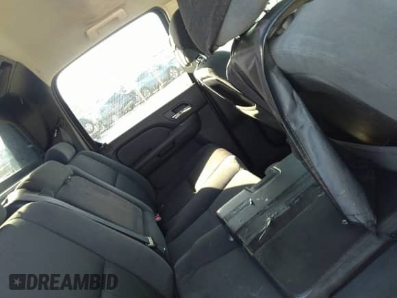 2009 Chevrolet Avalanche LS с VIN 3GNFK120X9G148907, выставлен на аукционе IAAI как лот 38185882 с пробегом 238 933 миль миль и . История ставок и продаж доступна на DreamBid. Изображение 8.