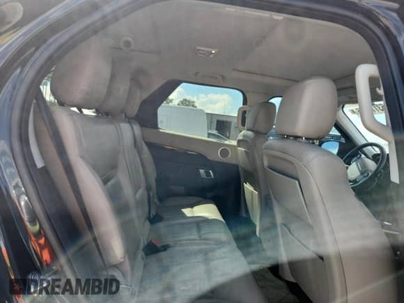 2019 Land Rover Discovery SE with VIN SALRG2RV2K2401367, listed as a Copart auction lot 63116895 with 81,522 mi miles and Clean title. Bid and sale history available at DreamBid. Image 11.