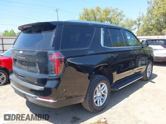 2025 Chevrolet Tahoe LT z VIN 1GNS5NRD5SR236730, wystawiony jako IAAI lot #41878139 z przebiegiem 244 mil mil oraz . Historia ofert i sprzedaży dostępna na DreamBid. Obrazek 4.