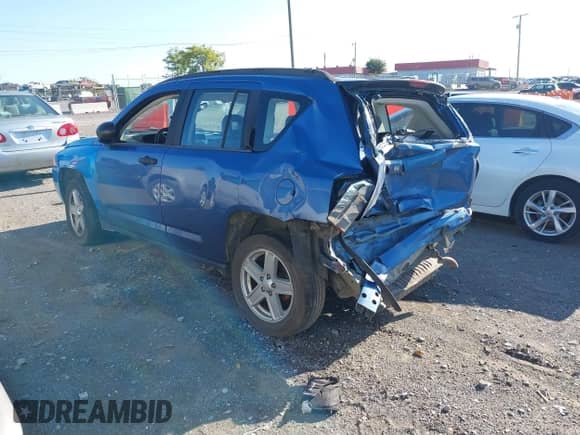 2007 Jeep Compass Sport with VIN 1J8FT47W47D194577, listed as a IAAI auction lot 43157689 with 175,153 mi miles and . Bid and sale history available at DreamBid. Image 3.
