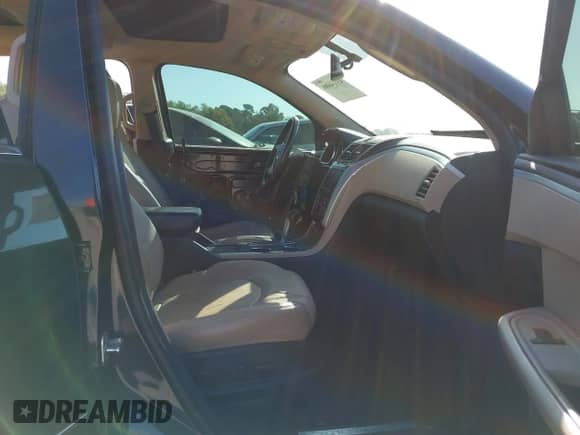 2012 Chevrolet Traverse LTZ z VIN 1GNKRLED9CJ330785, wystawiony jako IAAI lot #43334080 z przebiegiem 123 087 mil mil oraz . Historia ofert i sprzedaży dostępna na DreamBid. Obrazek 5.