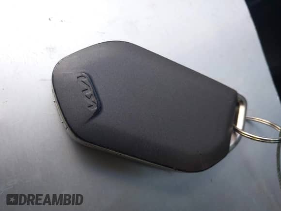 2024 Kia Sorento S с VIN 5XYRL4JC3RG280695, выставлен на аукционе IAAI как лот 43250433 с пробегом 21 974 миль миль и . История ставок и продаж доступна на DreamBid. Изображение 11.