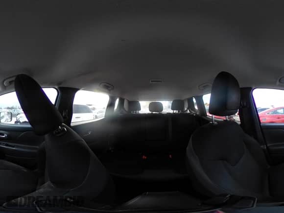 2018 Jeep Renegade Latitude with VIN ZACCJBBB4JPH36648, listed as a IAAI auction lot 43440328 with 50,565 mi miles and . Bid and sale history available at DreamBid. Image 19.