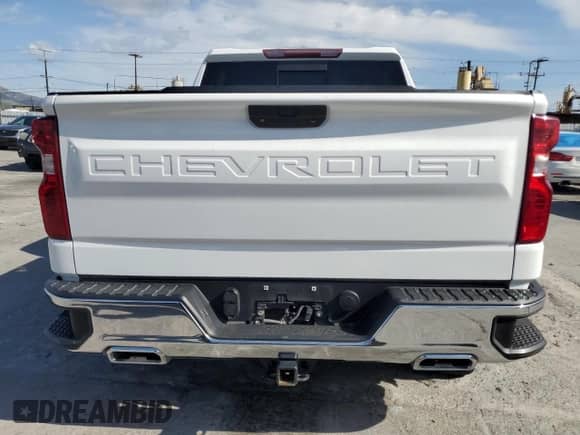 2020 Chevrolet Silverado 1500 LT с VIN 3GCUYDET5LG306633, выставлен на аукционе Copart как лот 51392175 с пробегом 116 686 миль миль и Списание • Salvage title. История ставок и продаж доступна на DreamBid. Изображение 6.