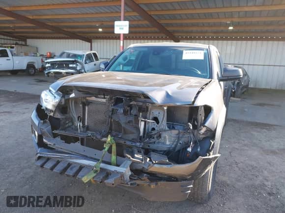 2021 Toyota Tacoma SR with VIN 3TYSZ5AN5MT036618, listed as a IAAI auction lot 41549574 with 52,177 mi miles and . Bid and sale history available at DreamBid. Image 6.