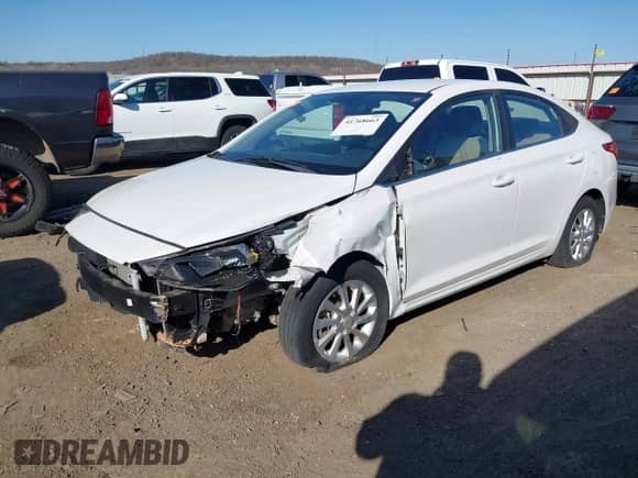 2019 Hyundai Accent SE с VIN 3KPC24A38KE068774, выставлен на аукционе IAAI как лот 41768663 с пробегом 17 916 миль миль и . История ставок и продаж доступна на DreamBid. Изображение 2.