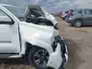 2017 Toyota Tacoma SR5 с VIN 3TMCZ5AN3HM106655, выставлен на аукционе IAAI как лот 41838777 с пробегом 63 740 миль миль и . История ставок и продаж доступна на DreamBid. Изображение 18.