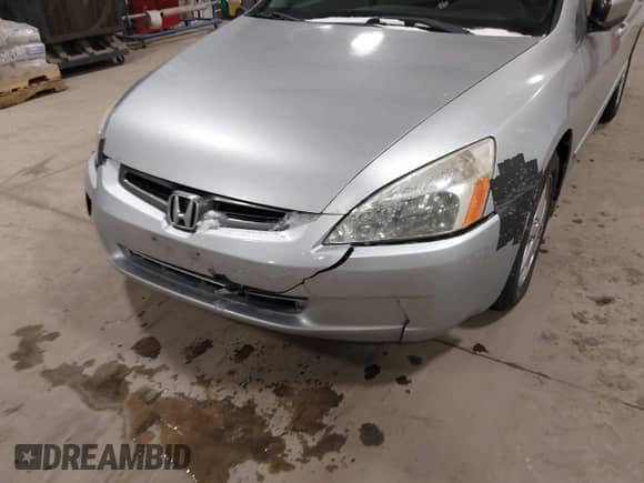 2003 Honda Accord EX z VIN JHMCM55623C053506, wystawiony jako IAAI lot #41572271 z przebiegiem 199 802 mil mil oraz . Historia ofert i sprzedaży dostępna na DreamBid. Obrazek 6.