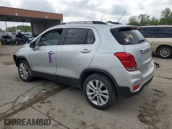 2017 Chevrolet Trax Premier with VIN 3GNCJMSB9HL183520, listed as a Copart auction lot 57075375 with Not provided miles and Salvage title. Bid and sale history available at DreamBid. Image 2.