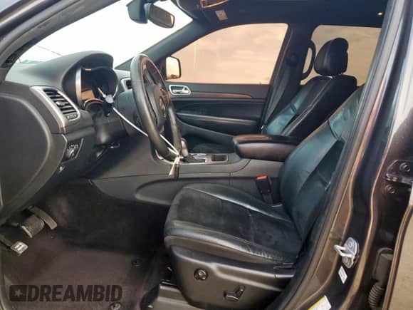 2018 Jeep Grand Cherokee Laredo E with VIN 1C4RJEAG0JC322747, listed as a Copart auction lot 60547435 with 109,935 mi miles and Salvage title. Bid and sale history available at DreamBid. Image 7.