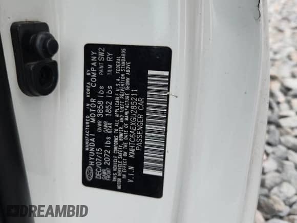 2016 Hyundai Veloster Turbo с VIN KMHTC6AEXGU285211, выставлен на аукционе Copart как лот 70170535 с пробегом 125 841 миль миль и Списание • Salvage title. История ставок и продаж доступна на DreamBid. Изображение 12.