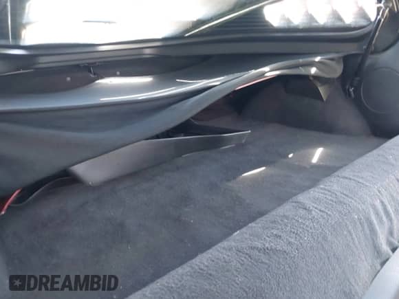 2006 Chevrolet Corvette with VIN 1G1YY26U165101067, listed as a IAAI auction lot 42788923 with 69,699 mi miles and . Bid and sale history available at DreamBid. Image 8.