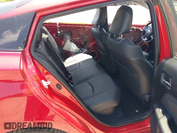 2020 Toyota Prius XLE with VIN JTDKARFP6L3152429, listed as a IAAI auction lot 42548015 with 49,984 mi miles and . Bid and sale history available at DreamBid. Image 8.