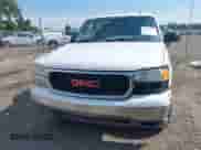2002 GMC Sierra 1500 SLE z VIN 1GTEK19T22Z129469, wystawiony jako IAAI lot #42852319 z przebiegiem 283 614 mil mil oraz . Historia ofert i sprzedaży dostępna na DreamBid. Obrazek 6.