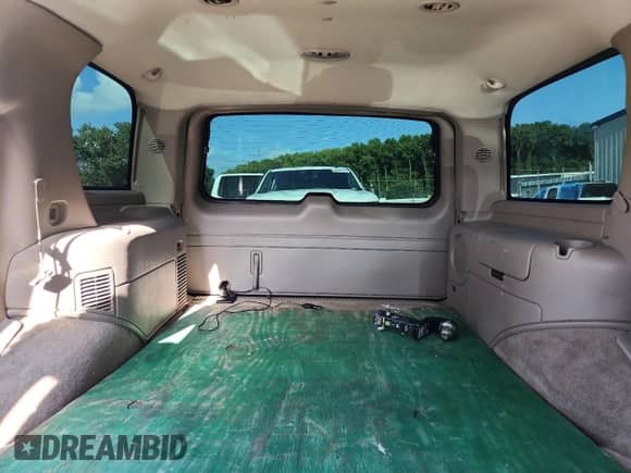 2005 Chevrolet Tahoe LS with VIN 1GNEC13T55R165545, listed as a Copart auction lot 64624195 with Not provided miles and Salvage title. Bid and sale history available at DreamBid. Image 10.