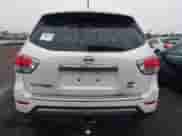 2016 Nissan Pathfinder Platinum with VIN 5N1AR2MM0GC618975, listed as a IAAI auction lot 41961002 with Not provided miles and . Bid and sale history available at DreamBid. Image 15.