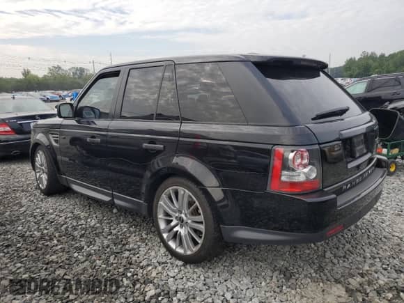 2010 Land Rover Range Rover Sport HSE Lux with VIN SALSK2D48AA247640, listed as a Copart auction lot 66190825 with 159,860 mi miles and Clean title. Bid and sale history available at DreamBid. Image 2.