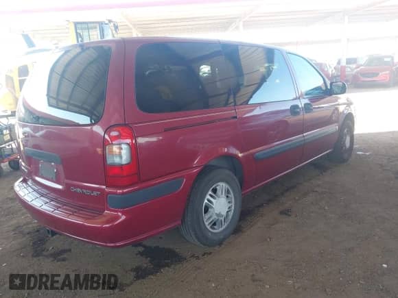 2005 Chevrolet Venture с VIN 1GNDV03E15D134940, выставлен на аукционе IAAI как лот 42432980 с пробегом 172 633 миль миль и . История ставок и продаж доступна на DreamBid. Изображение 4.