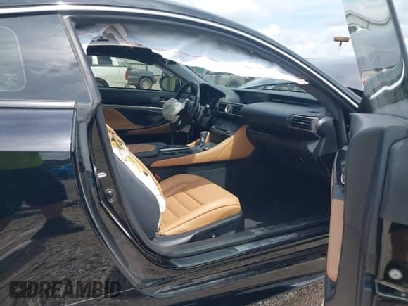 2015 Lexus RC 350 F Sport with VIN JTHSE5BC8F5004063, listed as a IAAI auction lot 43079071 with 89,481 mi miles and . Bid and sale history available at DreamBid. Image 5.