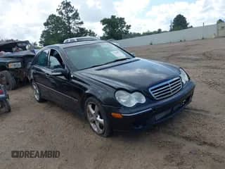 2005 Mercedes-Benz C 230 Kompressor с VIN WDBRF40J15F611535, выставлен на аукционе IAAI как лот 43260919 с пробегом 142 192 миль миль и . История ставок и продаж доступна на DreamBid. Изображение 1.