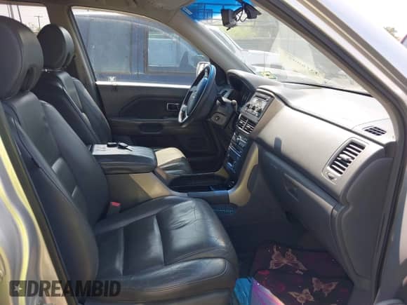 2006 Honda Pilot EX-L z VIN 5FNYF18656B009044, wystawiony jako IAAI lot #43169927 z przebiegiem 171 681 mil mil oraz . Historia ofert i sprzedaży dostępna na DreamBid. Obrazek 5.