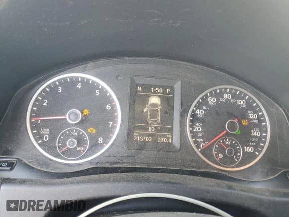 2015 Volkswagen Tiguan S с VIN WVGAV7AX4FW610544, выставлен на аукционе Copart как лот 87063325 с пробегом 215 703 миль миль и Чистый • Clean title. История ставок и продаж доступна на DreamBid. Изображение 9.