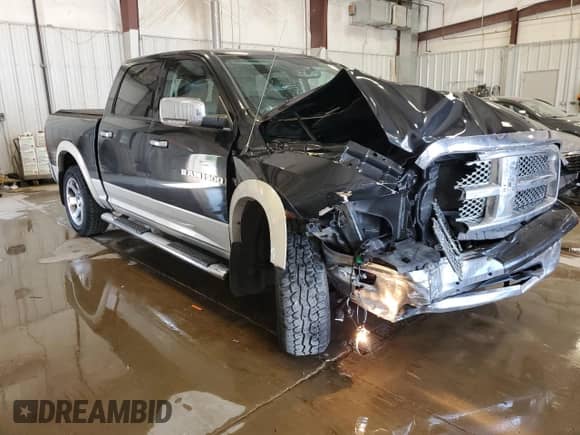 2011 Ram 1500 Big Horn with VIN 1D7RV1CT2BS624917, listed as a Copart auction lot 66398205 with 289,987 mi miles and Non repairable. Bid and sale history available at DreamBid. Image 4.