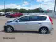 2010 Hyundai Elantra GLS с VIN KMHDB8AE3AU051552, выставлен на аукционе IAAI как лот 43041042 с пробегом 156 285 миль миль и . История ставок и продаж доступна на DreamBid. Изображение 15.