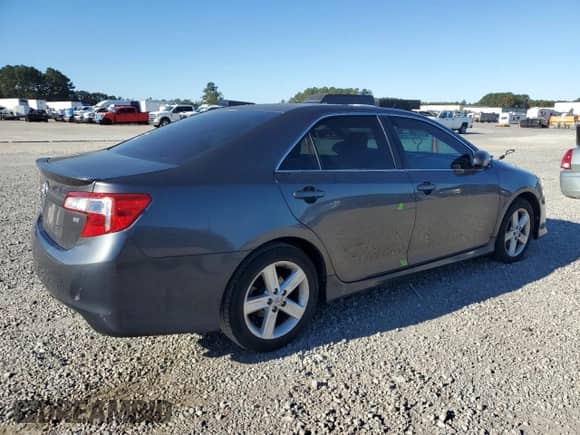 2014 Toyota Camry L с VIN 4T1BF1FK3EU767844, выставлен на аукционе Copart как лот 87215535 с пробегом 186 194 миль миль и Чистый • Clean title. История ставок и продаж доступна на DreamBid. Изображение 3.